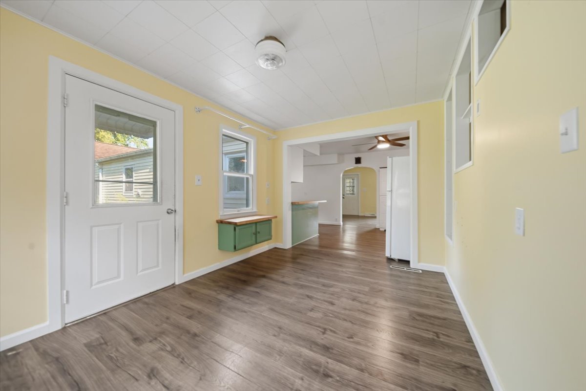 10464 2 Mile Road Thomson, IL 61285 - Photo 23 of 28 Gallery Image 23