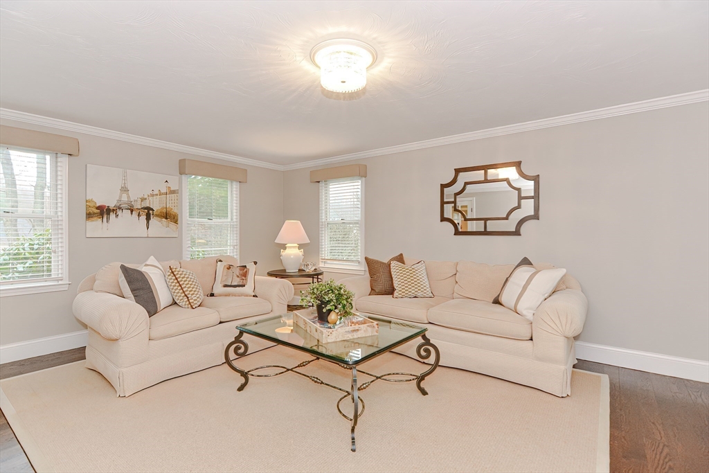 14 Wadsworth Farm Road Franklin, MA 02038 - Photo 13 of 27 Gallery Image 13