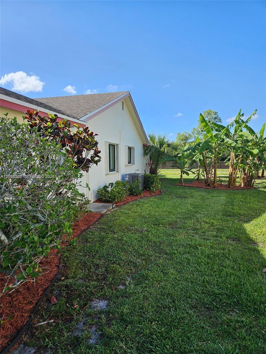 10301 Greenbriar Court Boca Raton, FL 33498 - Photo 5 of 56