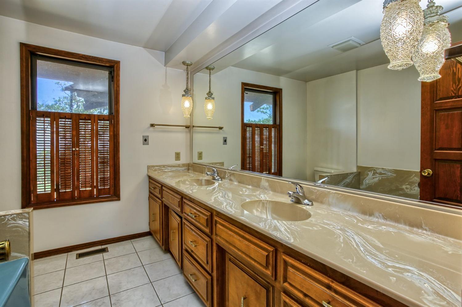 6099 Hillcrest Road Medford, OR 97504 - Photo 28 of 35 Additional Photo
