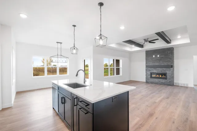 $664,900 | 278 Kerrigan Drive, Wrightstown, WI 54180