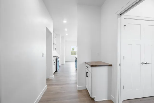 $664,900 | 278 Kerrigan Drive, Wrightstown, WI 54180