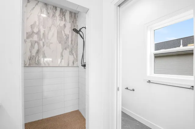 $664,900 | 278 Kerrigan Drive, Wrightstown, WI 54180