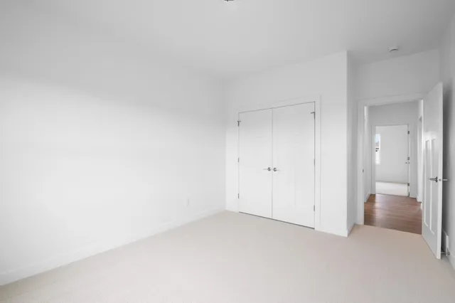 $664,900 | 278 Kerrigan Drive, Wrightstown, WI 54180