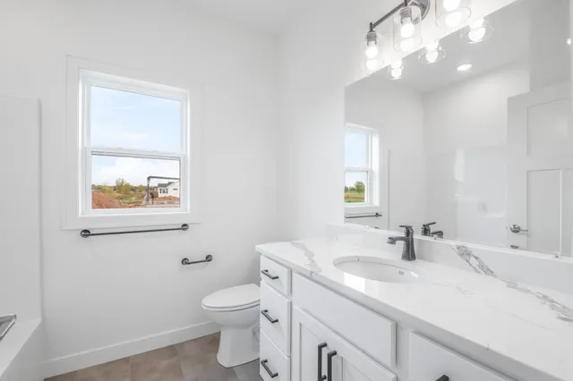 $664,900 | 278 Kerrigan Drive, Wrightstown, WI 54180