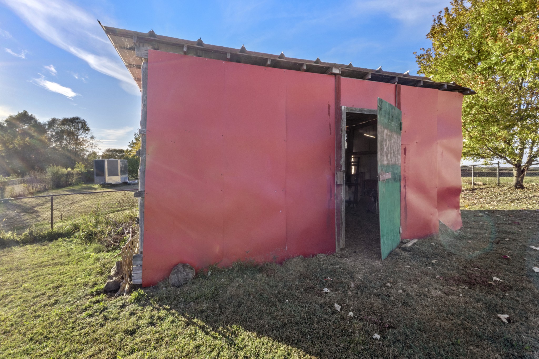 580 Gregory Road Westmoreland, TN 37186 - Photo 42 of 45 a front view of a house with a yard