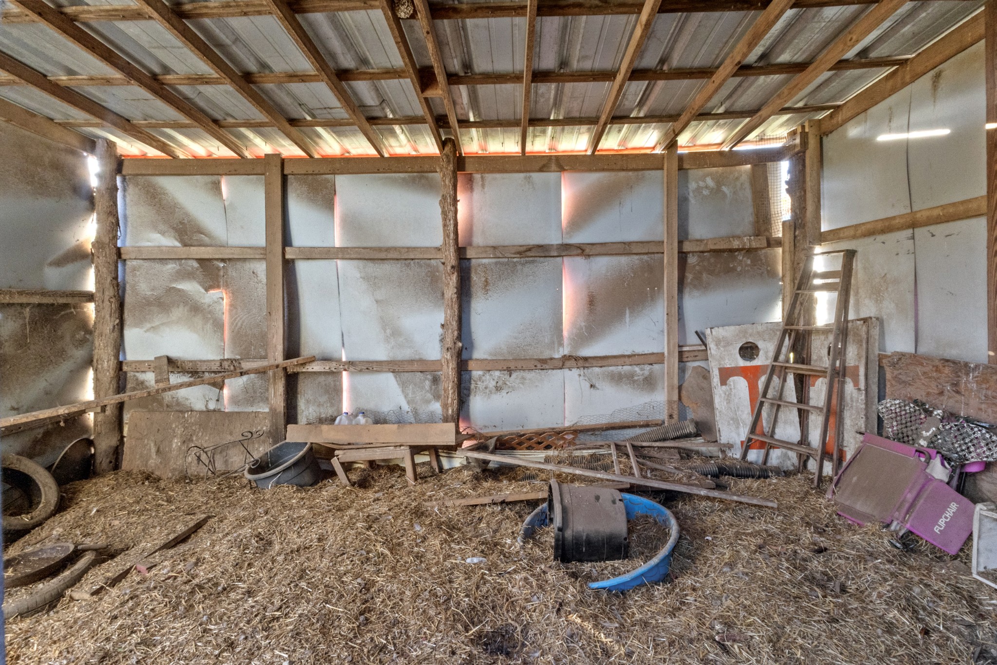 580 Gregory Road Westmoreland, TN 37186 - Photo 43 of 45 a kitchen with a stove and a sink