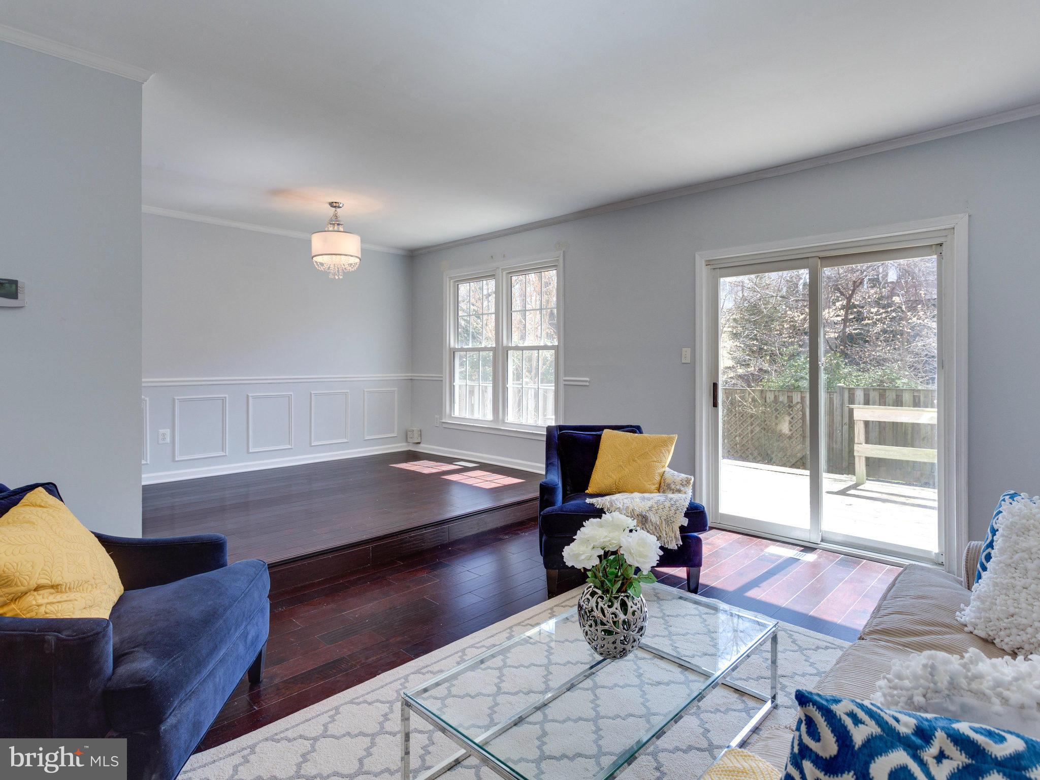 7909 Birchtree Court Springfield, VA 22152 - Photo 6 of 30 Living Room