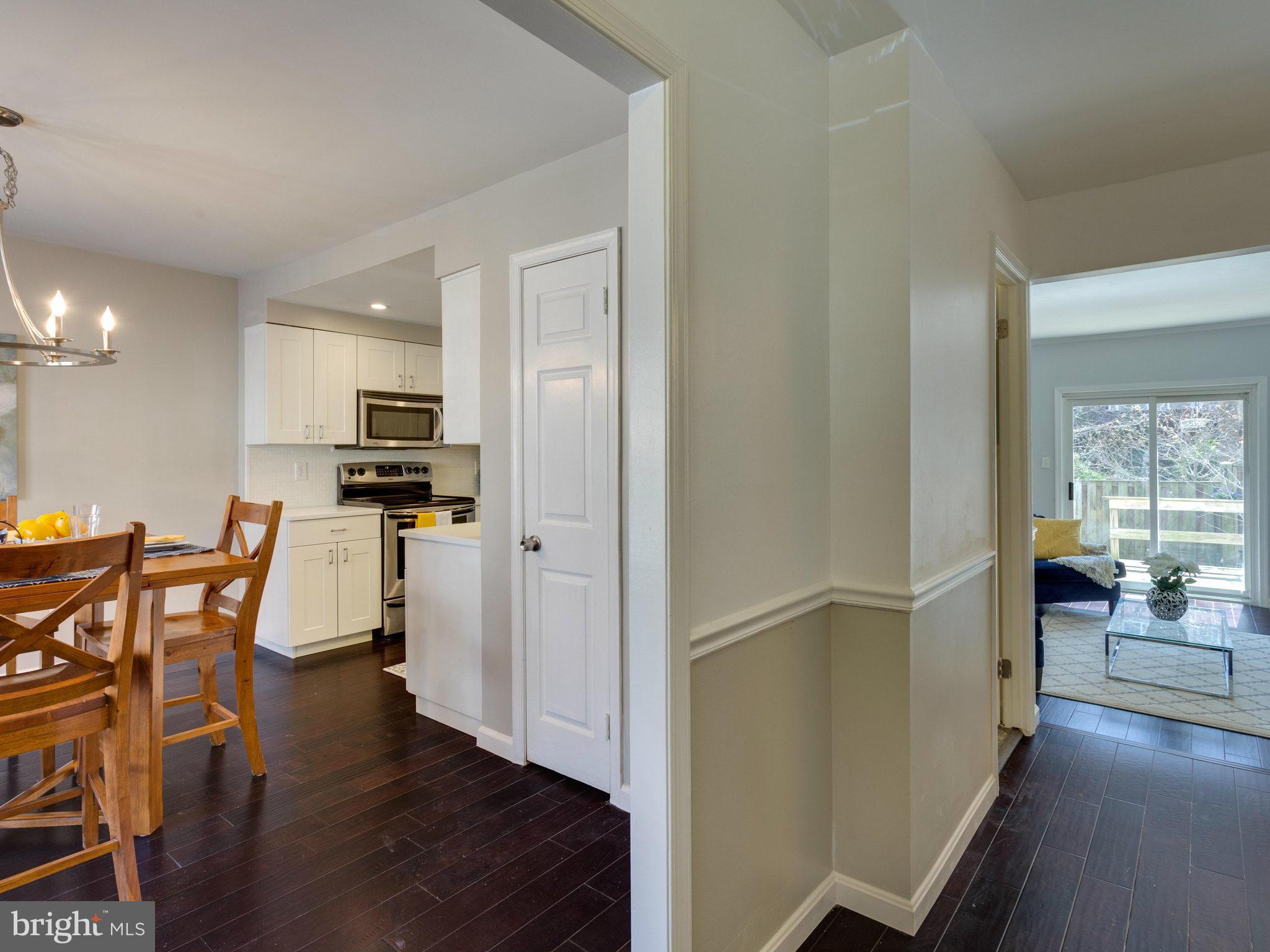 7909 Birchtree Court Springfield, VA 22152 - Photo 10 of 30 Interior (General)