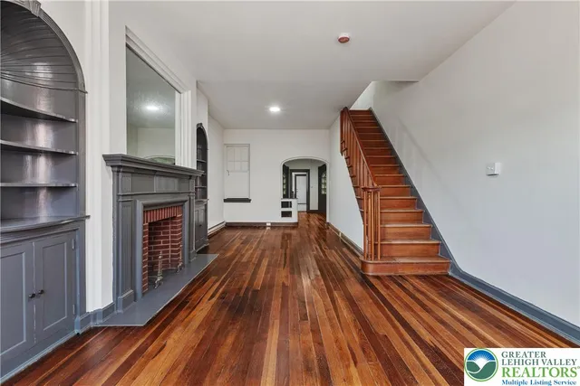 $1,450 | 25 West Coal Street, Shenandoah, PA 17976