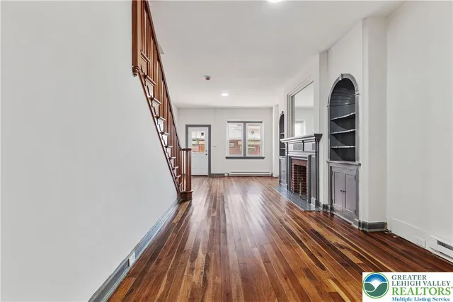 $1,450 | 25 West Coal Street, Shenandoah, PA 17976