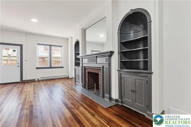 $1,450 | 25 West Coal Street, Shenandoah, PA 17976