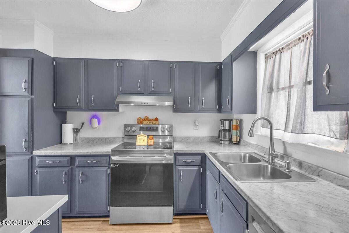 906 Gattis Road Jacksonville, NC 28546 - Photo 11 of 28 Kitchen