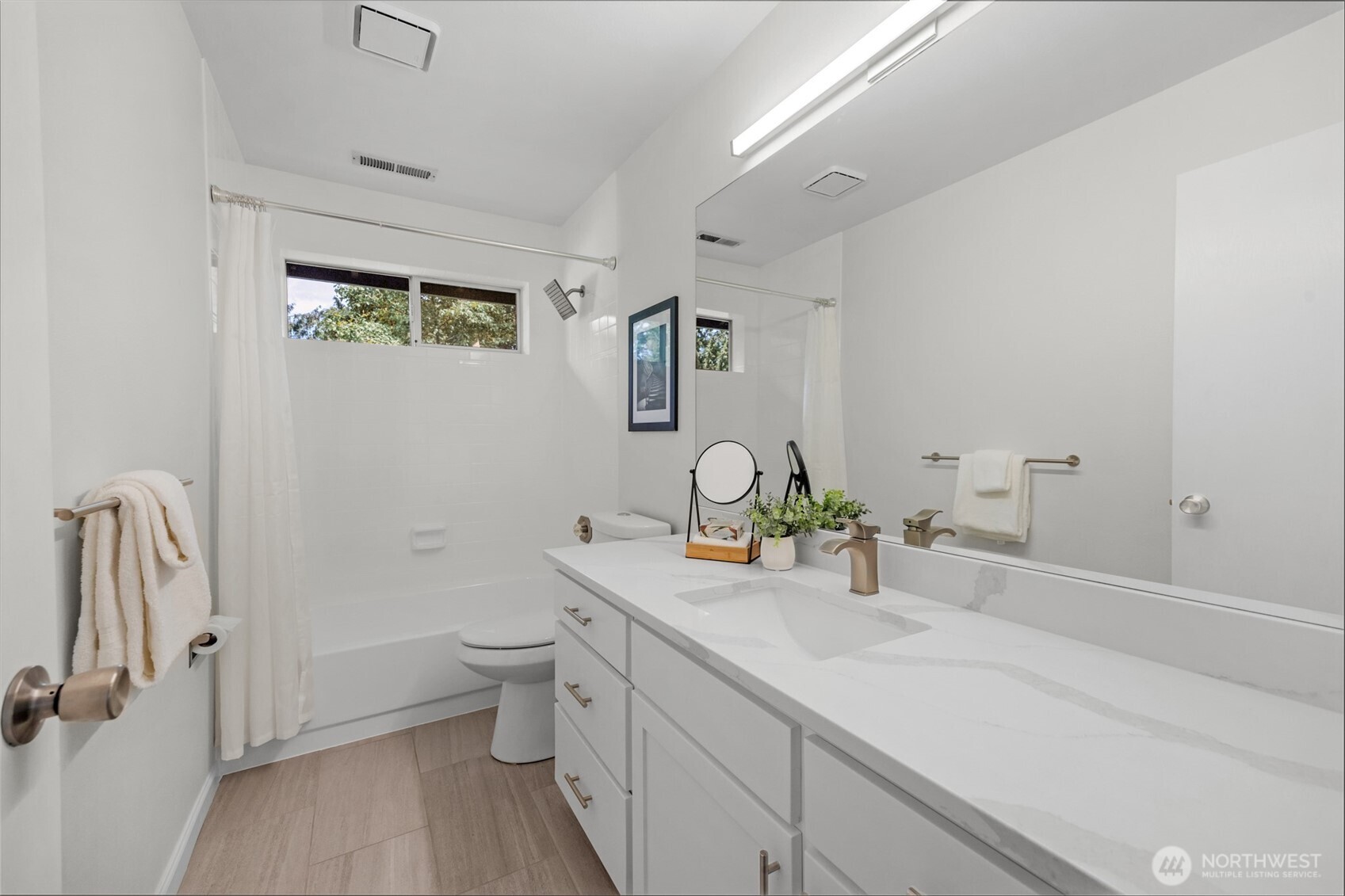 1623 Edgemoor Lane Everett, WA 98203 - Photo 29 of 37