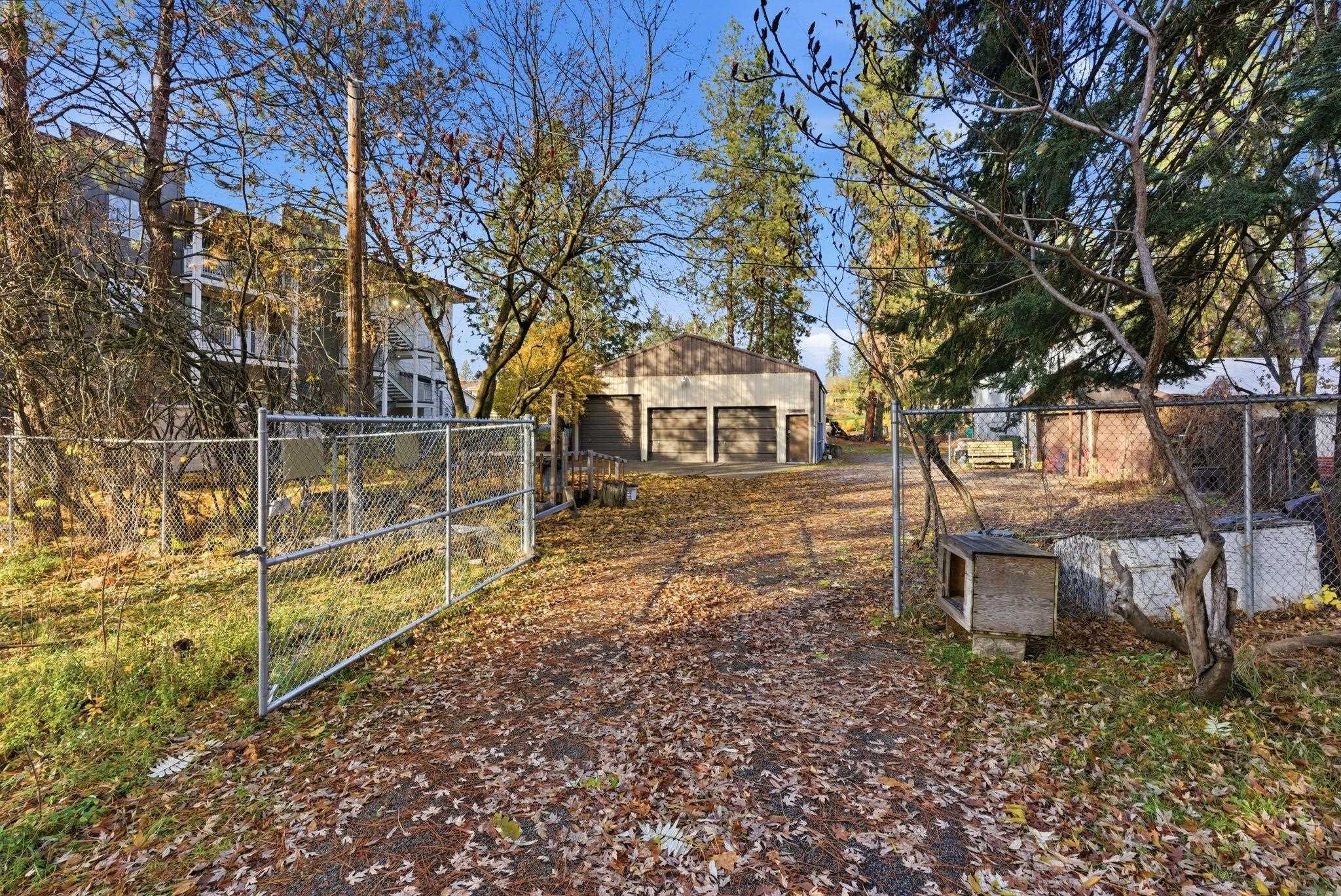 1305 East Hastings Road Spokane, WA 99218 - Photo 3 of 50 Gallery Image 3