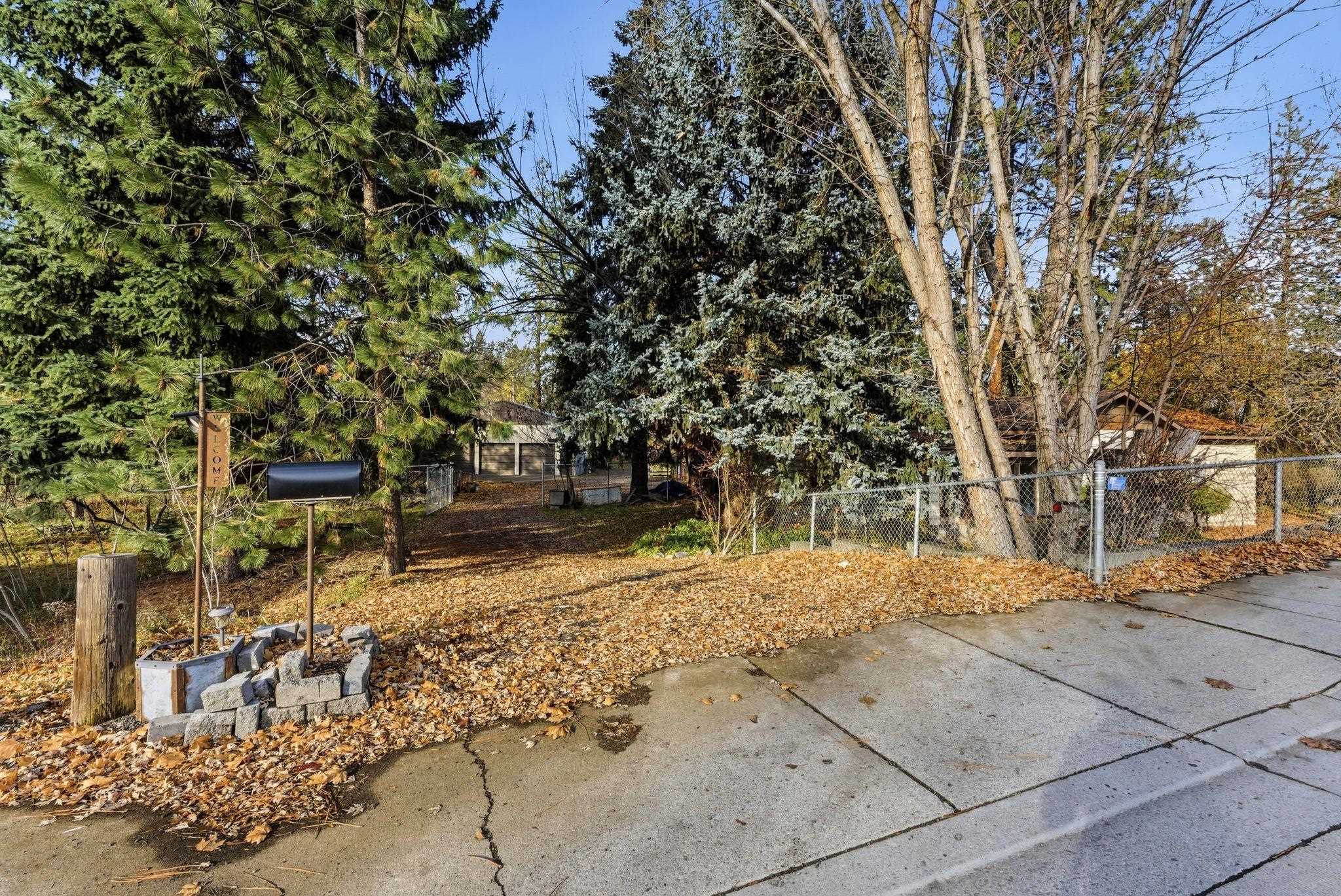 1305 East Hastings Road Spokane, WA 99218 - Photo 4 of 50 Gallery Image 4