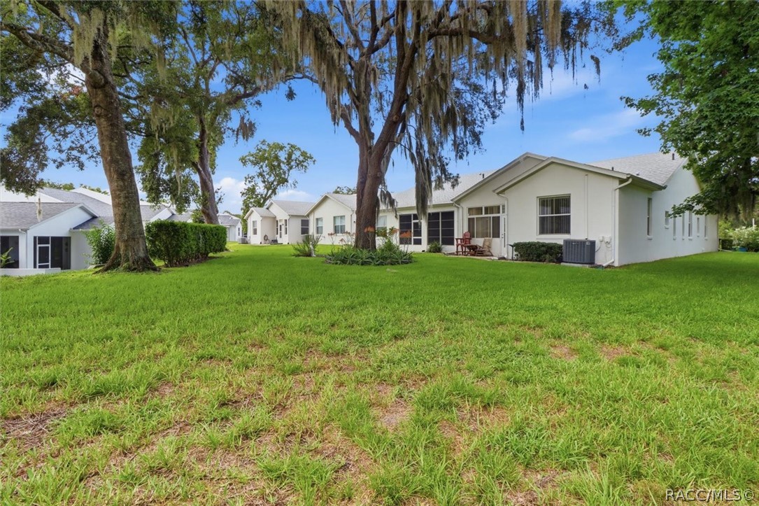 6716 East Waybridge Court Inverness, FL 34452 - Photo 35 of 49 Exterior back