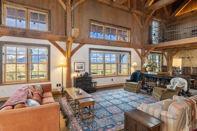 a living room filled with furniture