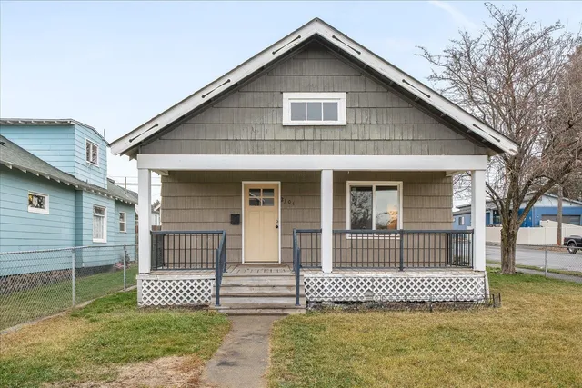 $295,000 | 2304 West Bridge Avenue, Spokane, WA 99201
