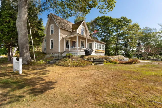 $1,350,000 | 83 Central Avenue, Brunswick, ME 04011