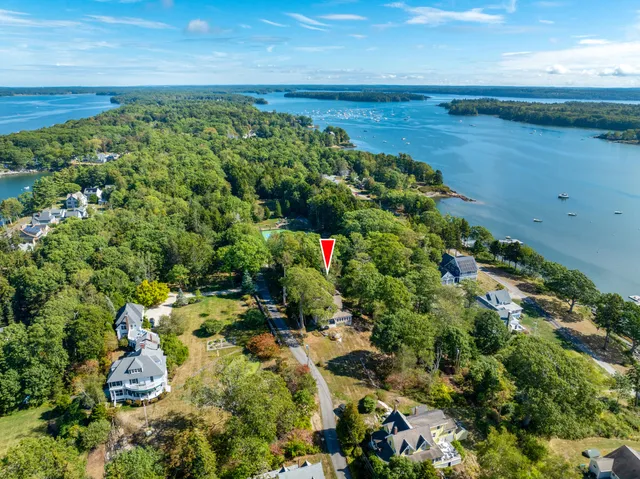 $1,350,000 | 83 Central Avenue, Brunswick, ME 04011