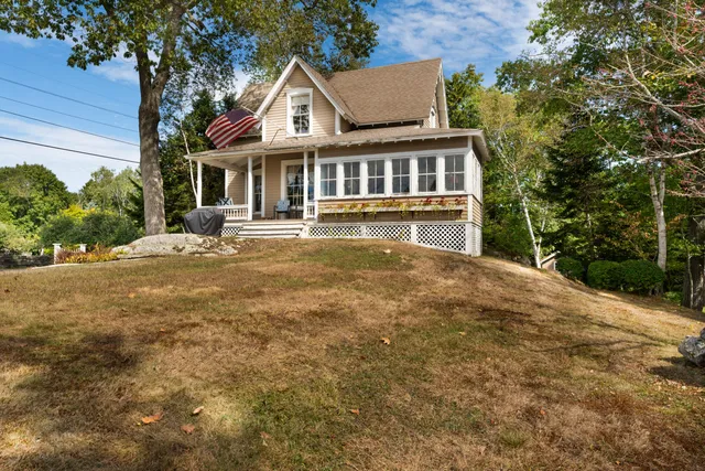 $1,350,000 | 83 Central Avenue, Brunswick, ME 04011