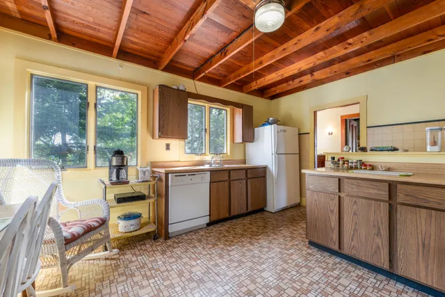 $1,350,000 | 83 Central Avenue, Brunswick, ME 04011