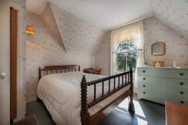 $1,350,000 | 83 Central Avenue, Brunswick, ME 04011