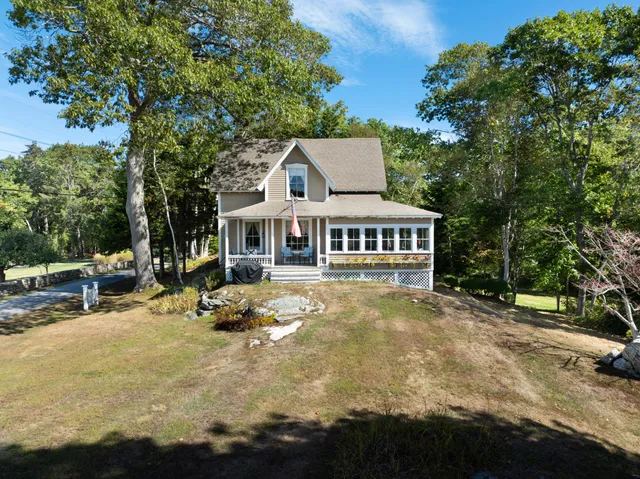 $1,350,000 | 83 Central Avenue, Brunswick, ME 04011