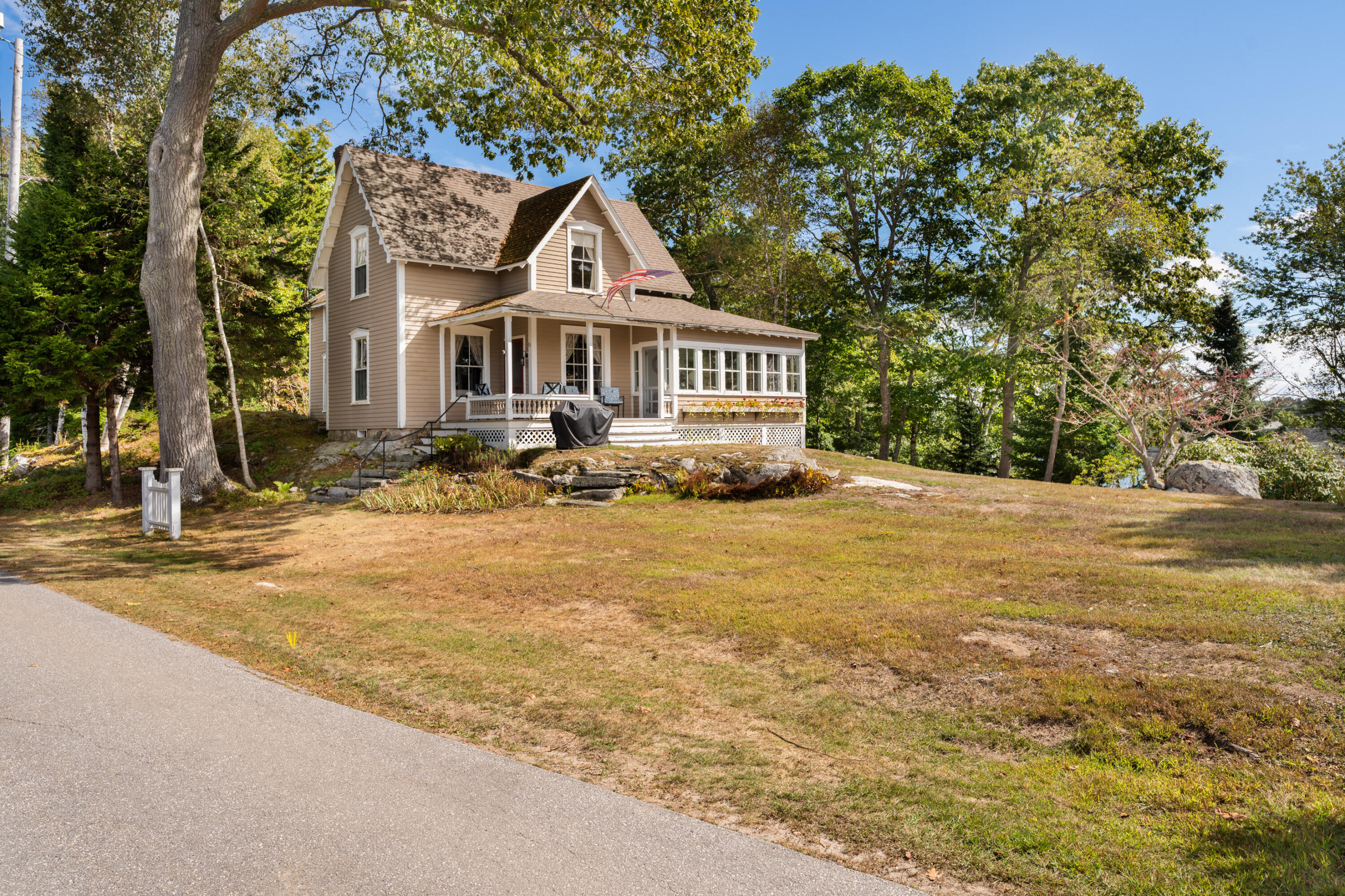 83 Central Avenue Brunswick, ME 04011 - Photo 44 of 57 Chickadee Imagery-11