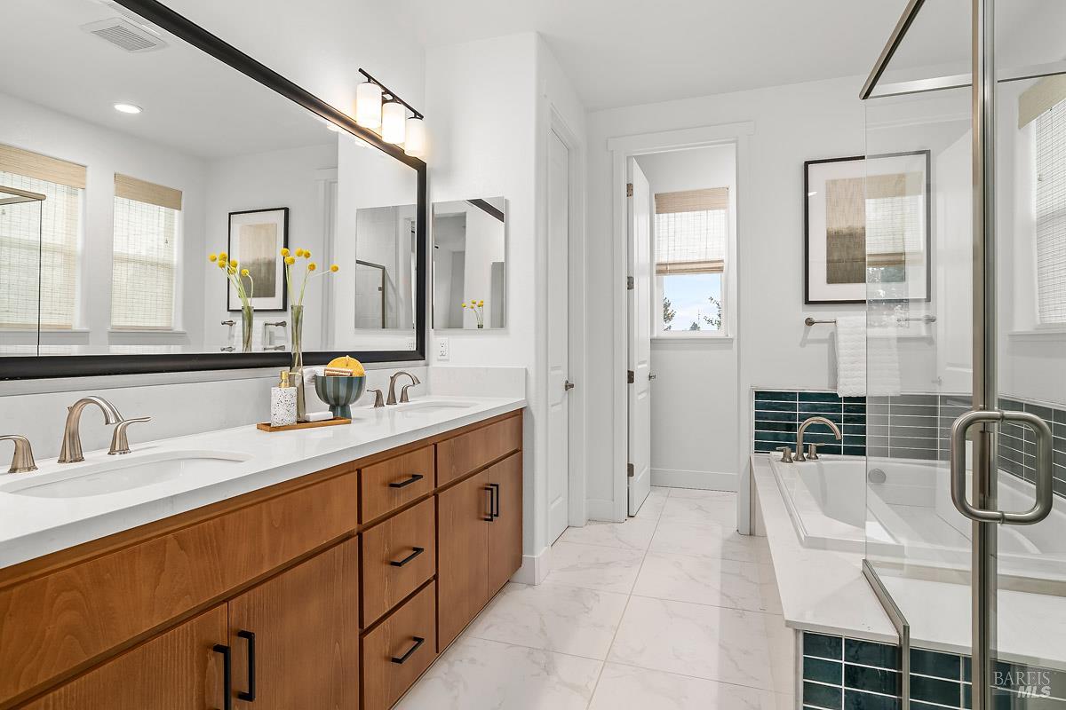 1201 Del Rancho Way Petaluma, CA 94954 - Photo 12 of 26