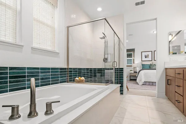 $875,000 | 1201 Del Rancho Way, Petaluma, CA 94954