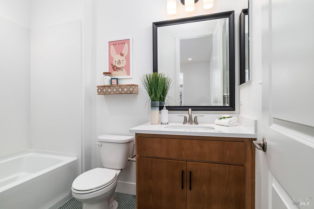 1201 Del Rancho Way Petaluma, CA 94954 - Photo 15 of 26