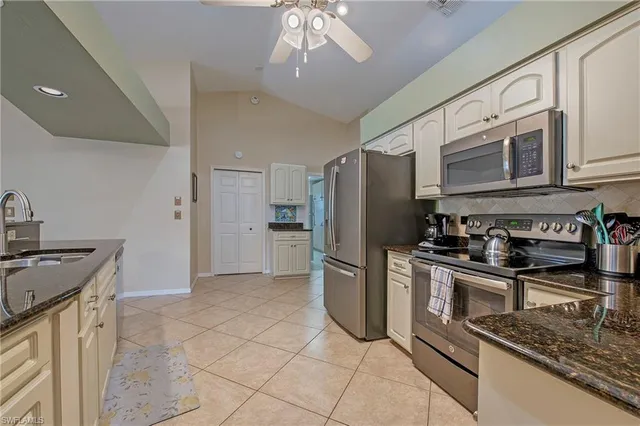 $7,000 | 5060 Coldstream Lane, Naples, FL 34104