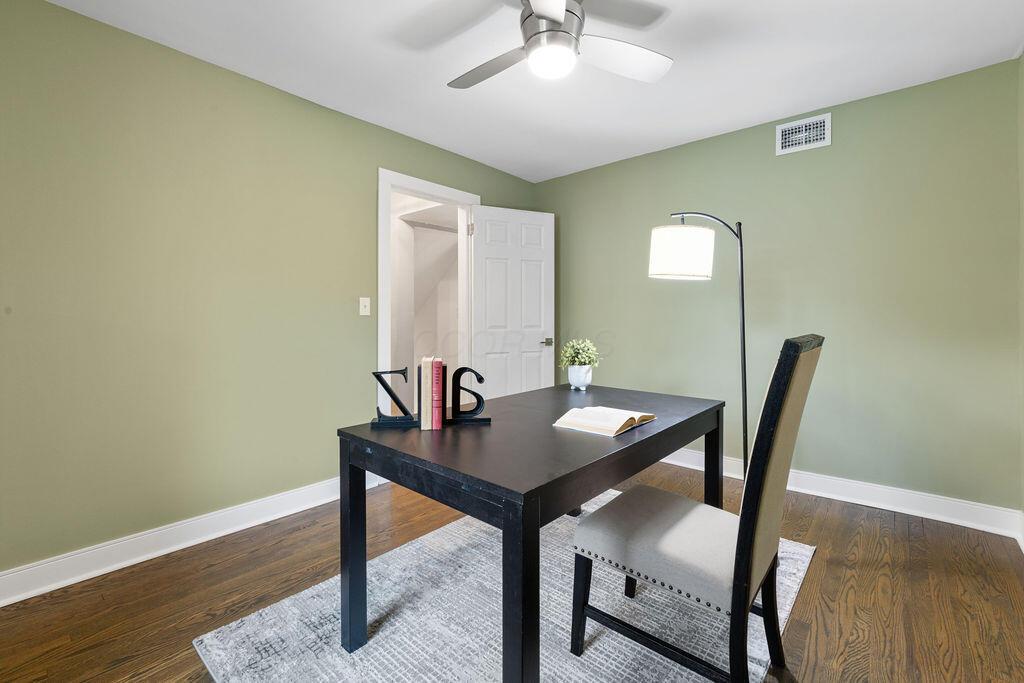 1455 Berkshire Road Columbus, OH 43221 - Photo 29 of 85