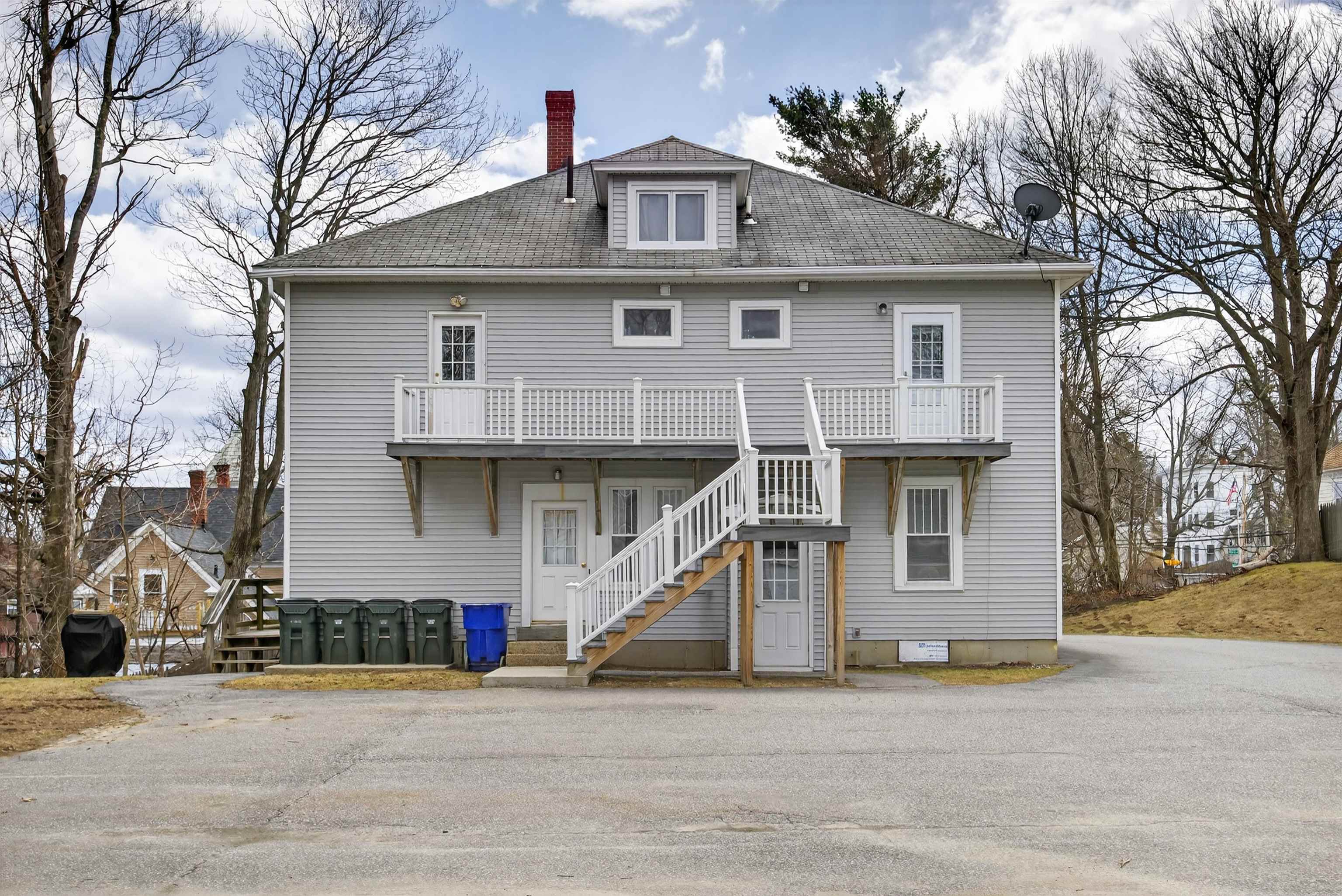 231 Milford Street Manchester, NH 03102 - Photo 11 of 17