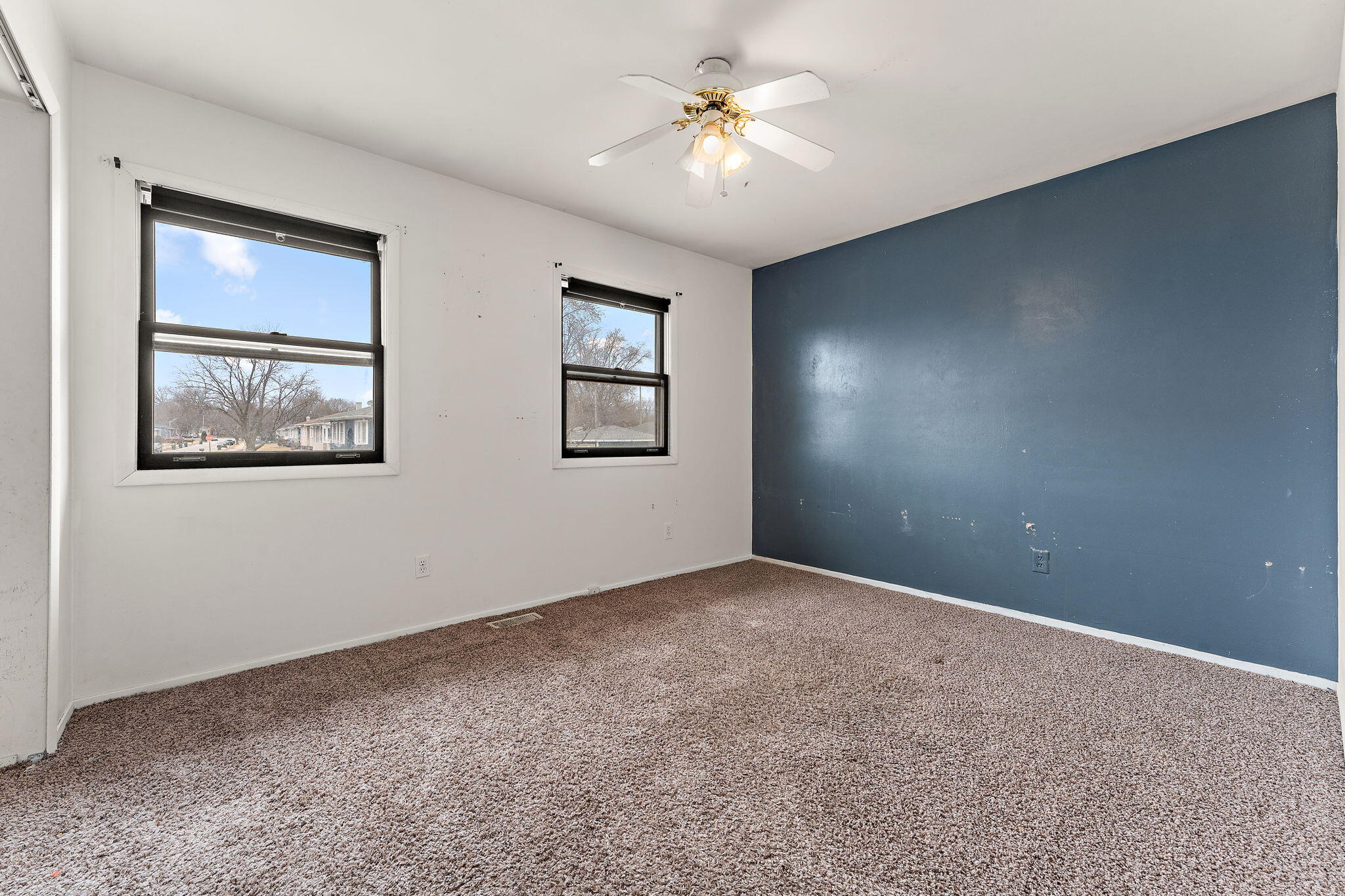 3230 175th Place Hammond, IN 46323 - Photo 11 of 21 2048x1365