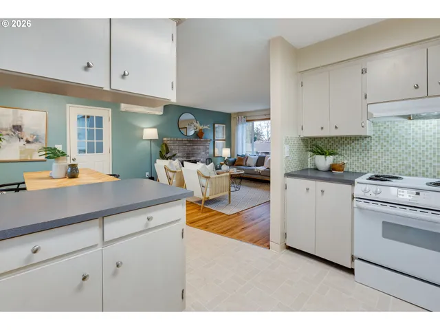 $419,000 | 945 Cornell Avenue, Gladstone, OR 97027