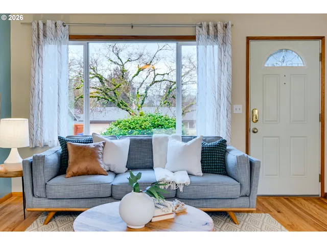 $419,000 | 945 Cornell Avenue, Gladstone, OR 97027