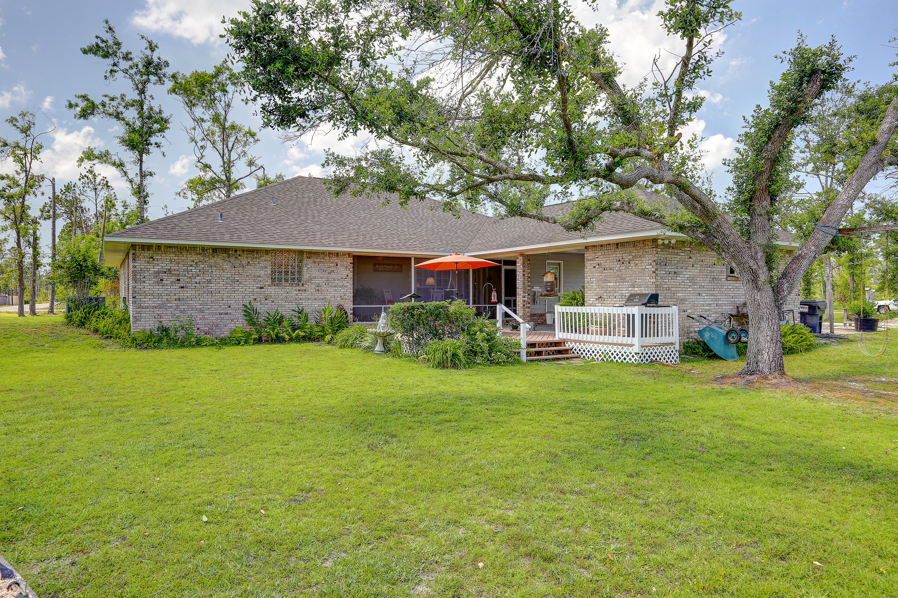 2437 McCormick Road Southport, FL 32409 - Photo 23 of 32