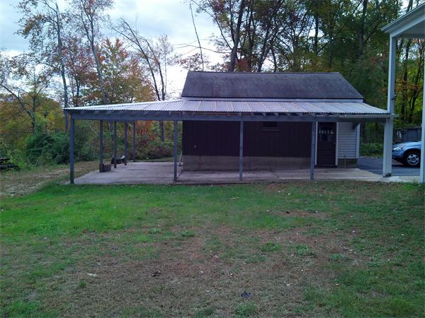 19 Old Poor Farm Road Ware, MA 01082 - Photo 3 of 6