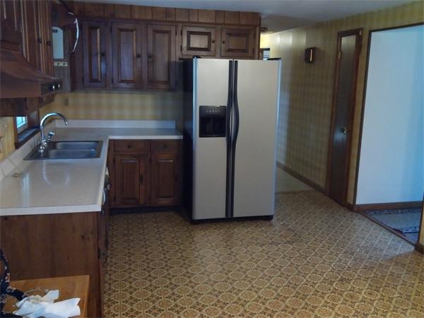 19 Old Poor Farm Road Ware, MA 01082 - Photo 4 of 6