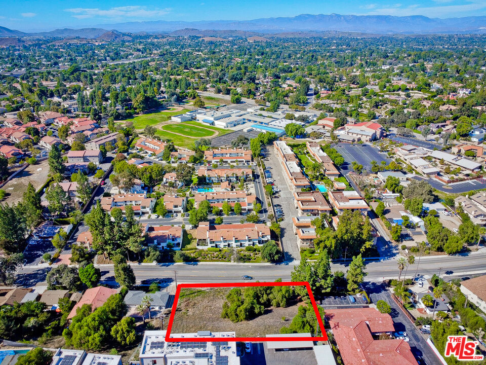 170 Erbes Road Thousand Oaks, CA 91362 - Photo 2 of 6 a view of a city