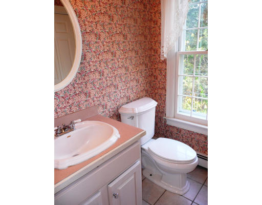188 Arrow Head Road Marshfield, MA 02050 - Photo 11 of 26 Gallery Image 11