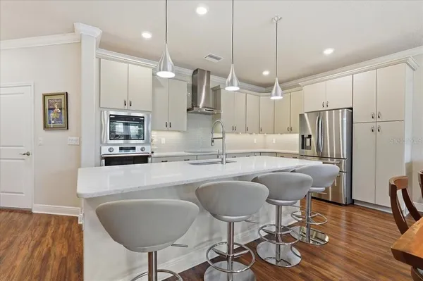 $780,000 | 603 Ozona Village Drive, Palm Harbor, FL 34683