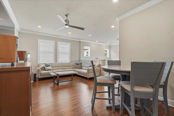 $780,000 | 603 Ozona Village Drive, Palm Harbor, FL 34683