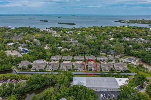 $780,000 | 603 Ozona Village Drive, Palm Harbor, FL 34683