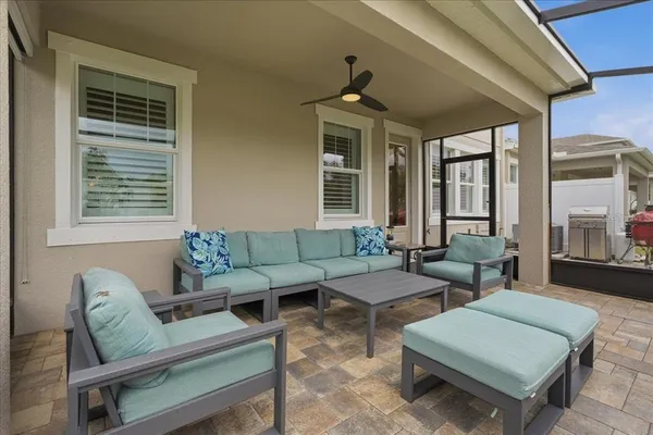 $780,000 | 603 Ozona Village Drive, Palm Harbor, FL 34683