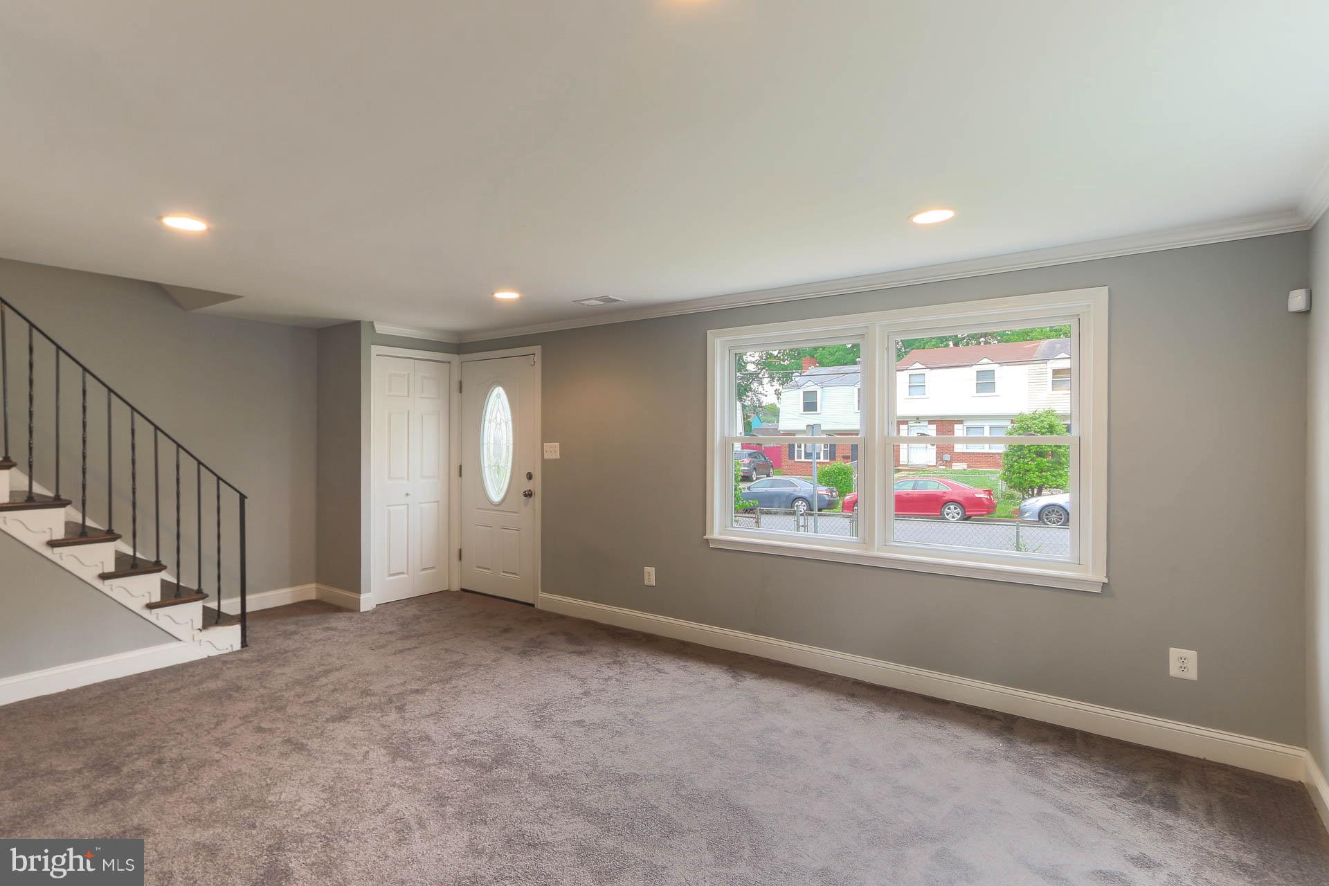 7741 Burnside Road Landover, MD 20785 - Photo 4 of 30 Living Room