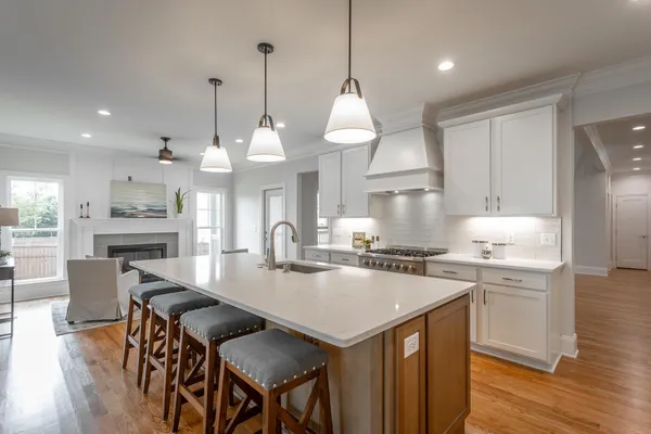 $839,000 | 2212 Peterson Drive, Chattanooga, TN 37421